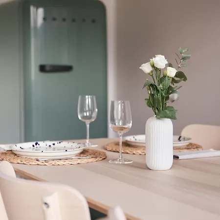 Lejlighed Jugendstil-altbauwohnung An Der Karlsaue - 120qm, Klimaanlage, Neu Saniert, Zentrale Lage Kassel