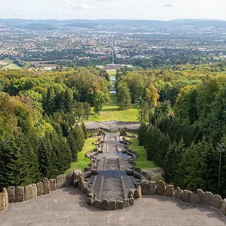 Jugendstil-altbauwohnung An Der Karlsaue - 120qm, Klimaanlage, Neu Saniert, Zentrale Lage Kassel