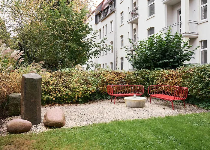 Jugendstil-altbauwohnung An Der Karlsaue - 120qm, Klimaanlage, Neu Saniert, Zentrale Lage Apartamento Kassel