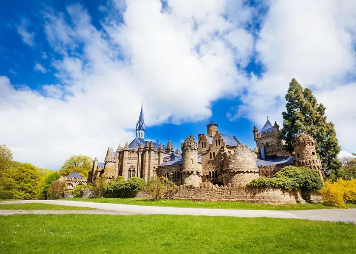Jugendstil-altbauwohnung An Der Karlsaue - 120qm, Klimaanlage, Neu Saniert, Zentrale Lage Apartamento